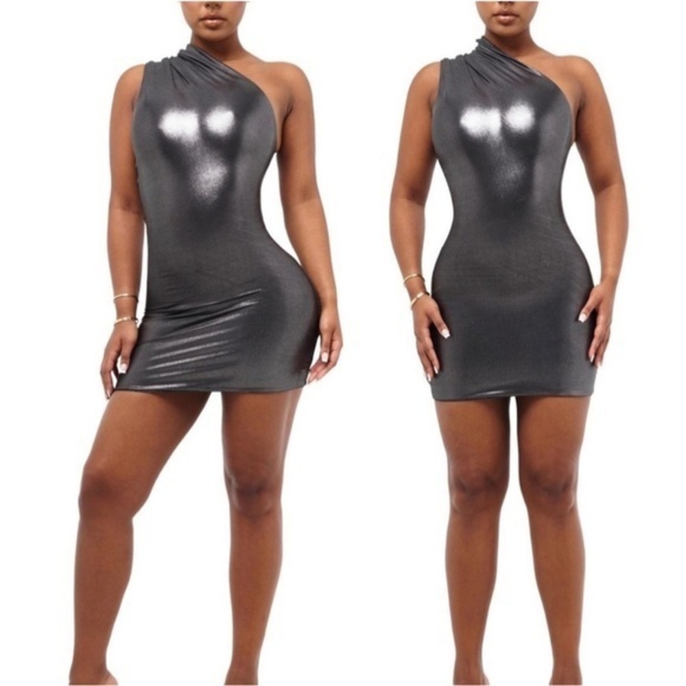 Coucoo Gagnon Glacier Grey Metallic Dress Size XS